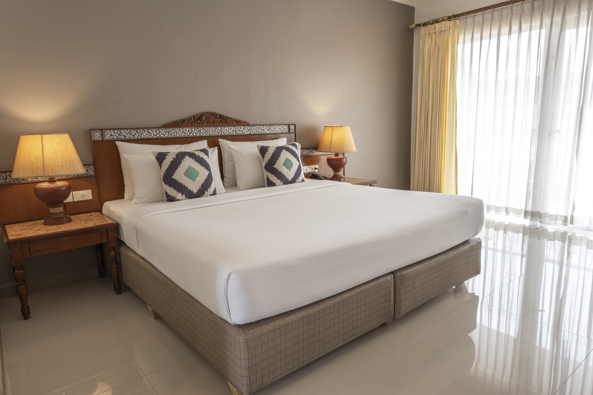 Deluxe Pool View (Double Bed)